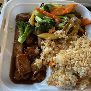 Wok by d'Bay - Beef Teppanyaki - Asian Fusion Near Me - Fairhope, Alabama Wok by d'Bay - Beef Teppanyaki - Asian Fusion Near Me - Fairhope, Alabama
