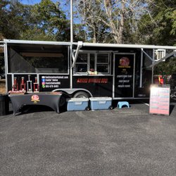 Feelin' Swine BBQ