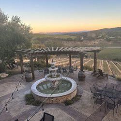 Croad Vineyards - Winery grounds