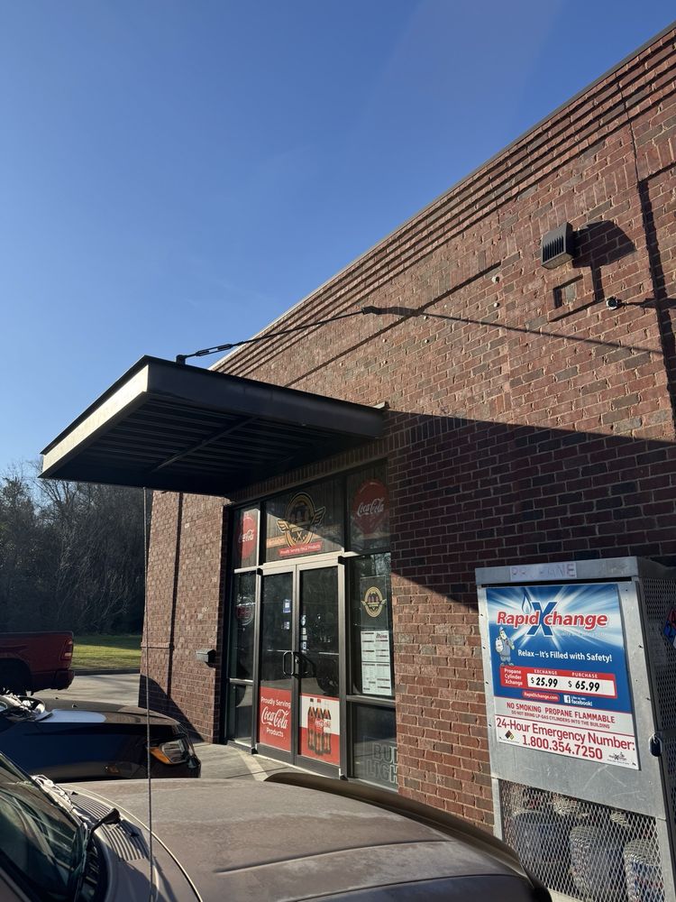 Berts And Cynts Logo