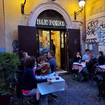 Dar Poeta - Pizza Near Me - Rome, RM
