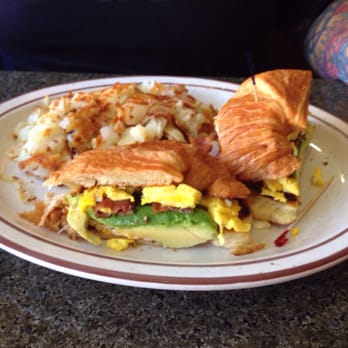 Amy's Cafe - Diners Near Me - Riverside, California