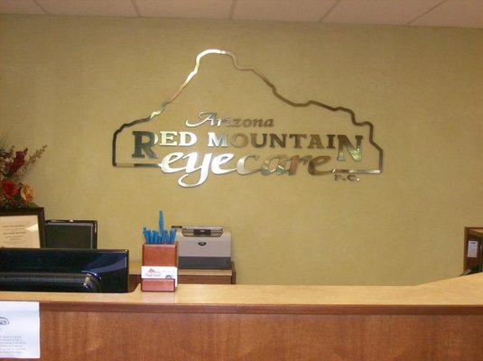 Breathtaking Red Mountain Eye Care Wallpaper in HD Breathtaking Red Mountain Eye Care Wallpaper in HD