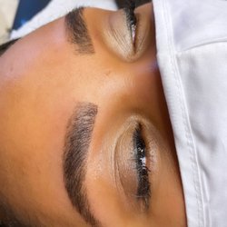 Stay Ready Skin & Beauty - Brow Wax + Tint