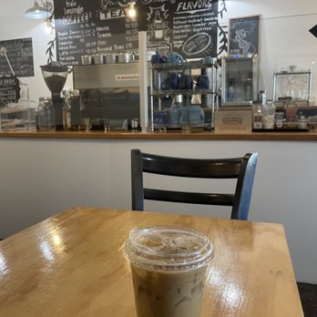 Tree Lounge Coffee - Cute decor inside - Coffee & Tea Near Me - Camarillo, California Tree Lounge Coffee - Cute decor inside - Coffee & Tea Near Me - Camarillo, California