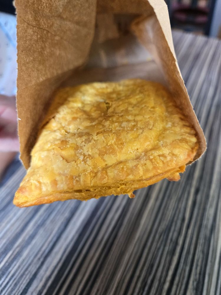 Island Vibes Cuisine