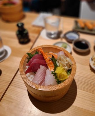 Sushi Tama by null