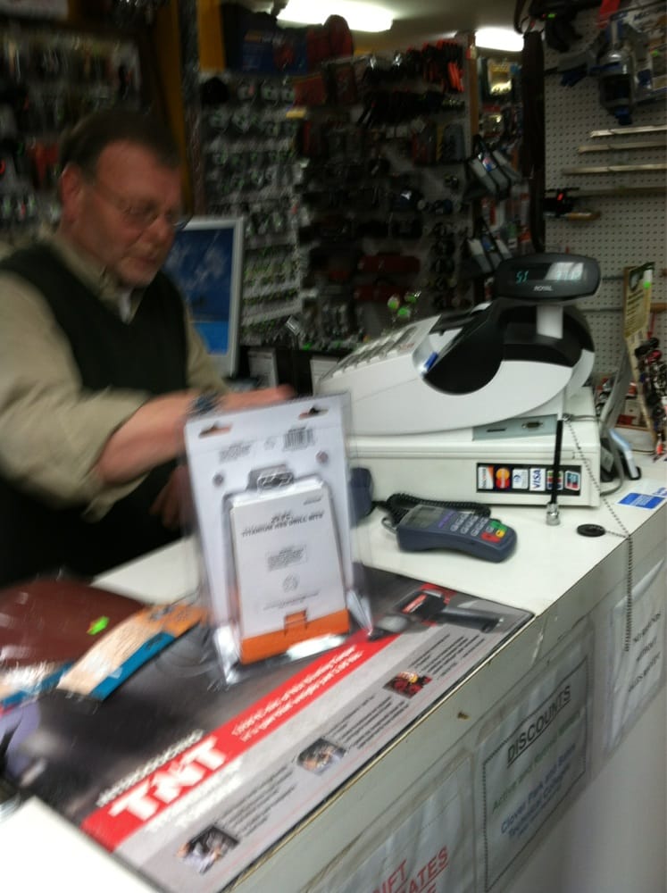 TOOL LIQUIDATORS Updated September 2024 8638 Pacific Ave,