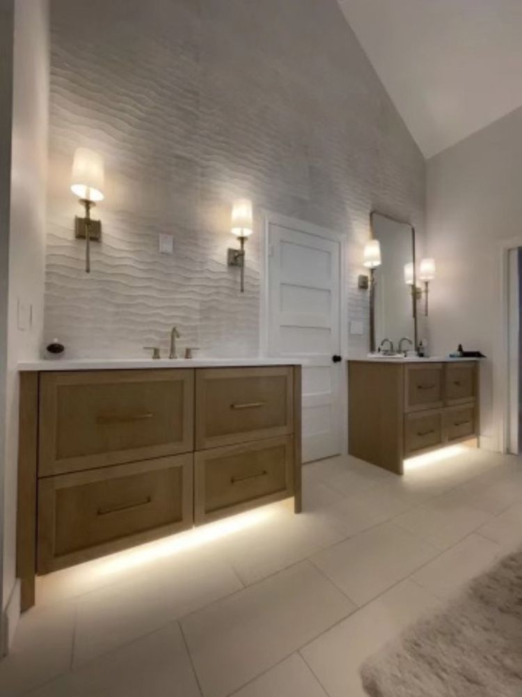 Slide of Maestros Home Services