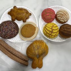 Mexicana Bakery Jalisco - What we got