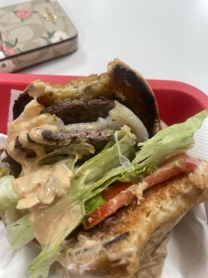 In-N-Out Burger by null