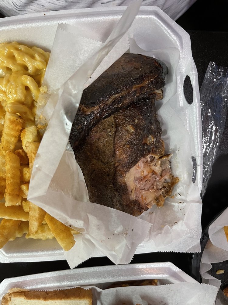 WING KING PLUS Updated September 2024 10 Reviews 2850 Memorial Pkwy NW, Huntsville