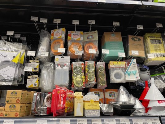 Cole Fox Hardware by null