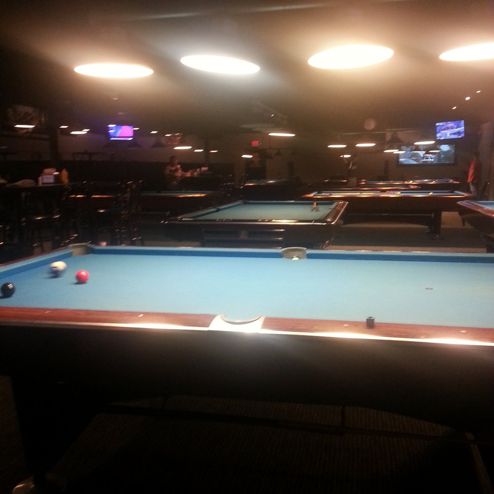 They've got about 18 8ft tables. They've got about 18 8ft tables.