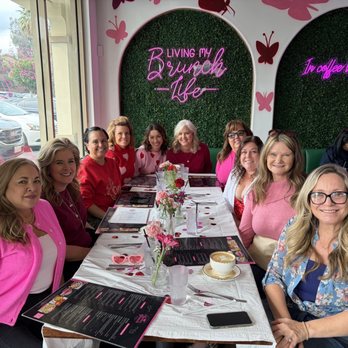 Madres Brunch - Breakfast & Brunch Near Me - Corona, California
