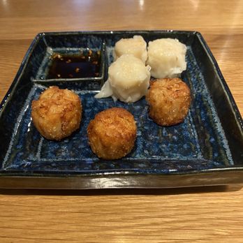 Sakanaya - Shumai - Japanese Near Me - Champaign, Illinois