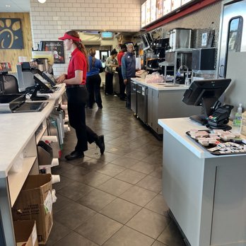 Chick-fil-A - ows customers in a fast food restaurant - Fast Food Near Me - Byram, Mississippi