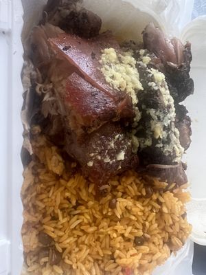 Lechonera La Piraña by null