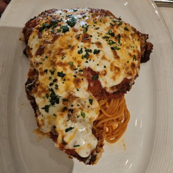 Spaghettini - Chicken pasta - Italian Near Me - Seal Beach, California