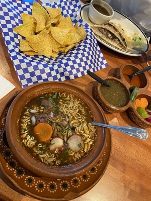 Birrieria Grumpys by null