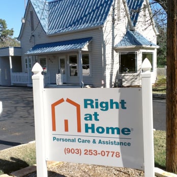 Right at Home - A view heading west on 5th St. - Home Health Care Near Me - Tyler, Texas Right at Home - A view heading west on 5th St. - Home Health Care Near Me - Tyler, Texas