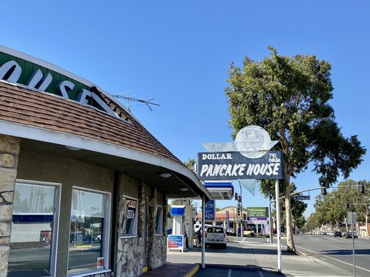 Silver Dollar Pancake House by null