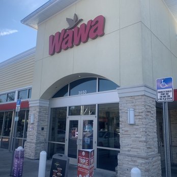 Wawa - Front - Gas Stations Near Me - St. Petersburg, Florida Wawa - Front - Gas Stations Near Me - St. Petersburg, Florida