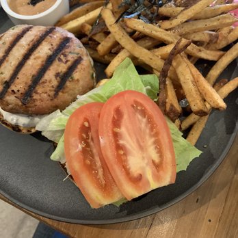 Fighting Fish - The ahi tuna burger had a distinct sauce that I didn't like - Sushi Bars Near Me - Richmond, Virginia