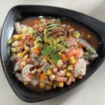 106 Seafood Underground - Ceviche tropical - Seafood Near Me - Inglewood, California