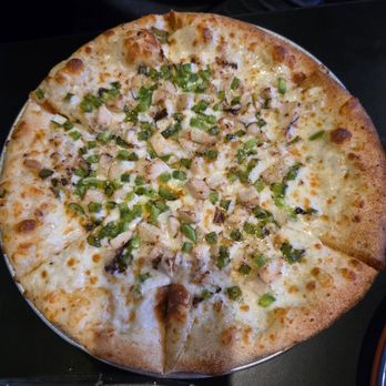 Blue Rock Pizza & Tap - Pizza Near Me - High Point, North Carolina