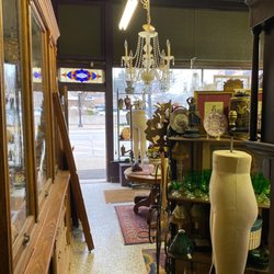 Antiques On Historic Fourth