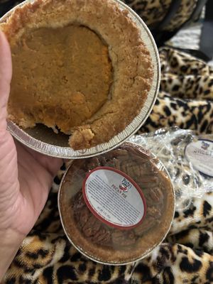 Photo of Poche's Market and Restaurant - Breaux Bridge, LA, US. Pecan pie and sweet potato pie