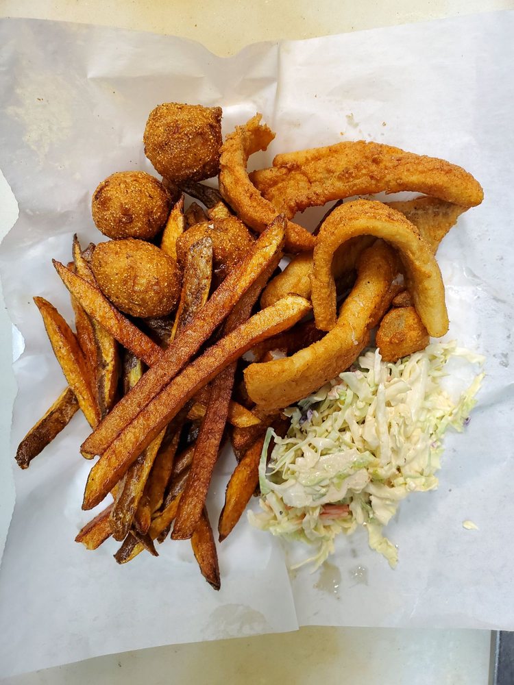 THE FRENCH QUARTER Updated May 2024 14 Photos 109 One St, Johnson