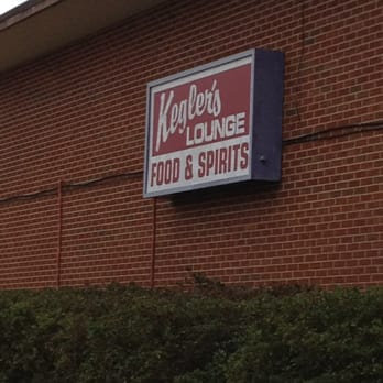 Heroes Bar - a sign on the side of a building - Lounges Near Me - Augusta, Georgia
