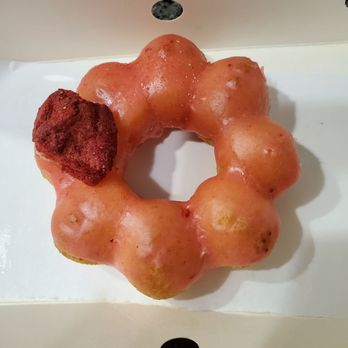 Mochinut - Bellevue - Strawberry Haze - Donuts Near Me - Bellevue, Washington Mochinut - Bellevue - Strawberry Haze - Donuts Near Me - Bellevue, Washington
