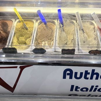 V Pizza - Gelato (yum) - Pizza Near Me - Jacksonville Beach, Florida V Pizza - Gelato (yum) - Pizza Near Me - Jacksonville Beach, Florida