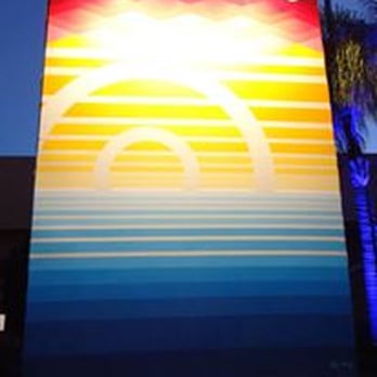 Kaaboo - huge mural of the sunset - Festivals Near Me - Del Mar, California