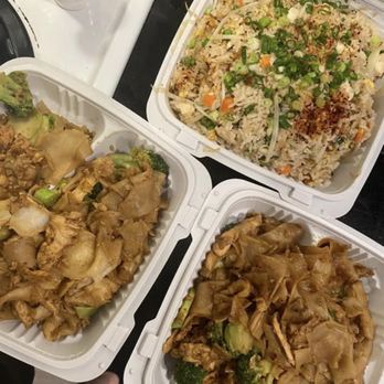Koong Thong Thai Cuisine - Thai Near Me - Auburn, Washington