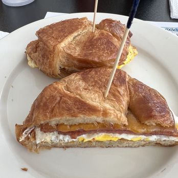 Mia’s Cafe - Pork roll, egg, cheese - Breakfast & Brunch Near Me - Mays Landing, New Jersey