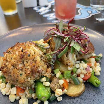 Matt's Fish Camp Lewes - Matt's Crab Cake Platter Baltimore Style - Seafood Near Me - Lewes, Delaware Matt's Fish Camp Lewes - Matt's Crab Cake Platter Baltimore Style - Seafood Near Me - Lewes, Delaware