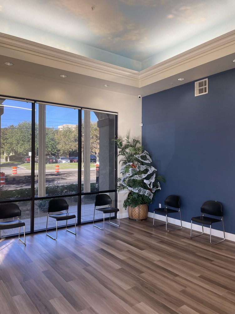 DENTAL CARE OF RIALTO Updated August 2024 17 Reviews 1817 N