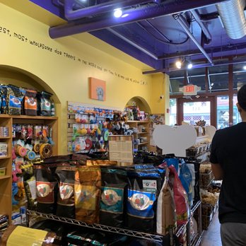 Three Dog Bakery - Wide variety of everything dog - Pet Stores Near Me - Indianapolis, Indiana