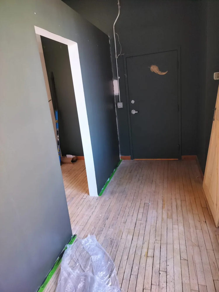 Slide of Daryna Construction