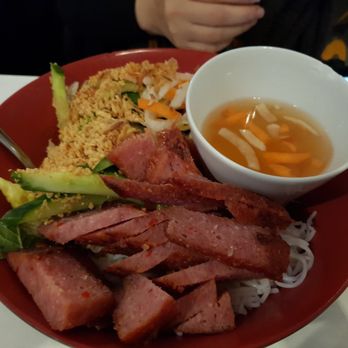 Lille Saigon 1 - Rice vermicelli with pork - Vietnamese Near Me - Oslo, 03