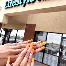 Exterior outside entrance of LifeStyle Nails and Spa - Glendale, Arizona Exterior outside entrance of LifeStyle Nails and Spa - Glendale, Arizona
