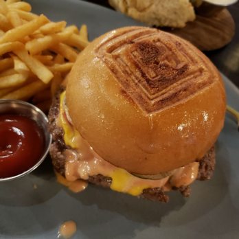 Heritage Food and Drink - Cocktail Bars Near Me - Wappingers Falls, New York