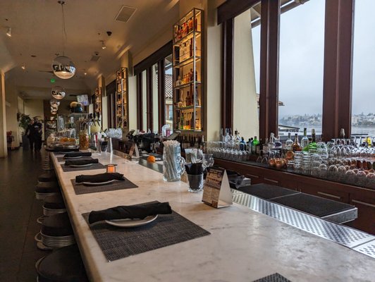 The Lake Chalet Seafood Bar & Grill by null