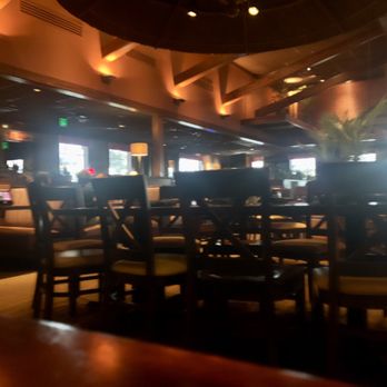 Bahama Breeze - Interior - Bars Near Me - Woodbridge, Virginia