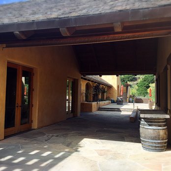 Nicholson Ranch Winery - Wineries Near Me - Sonoma, California