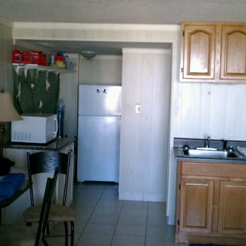 Pirates Cove - A view of a typical room. - Hotels Near Me - Daytona Beach, Florida